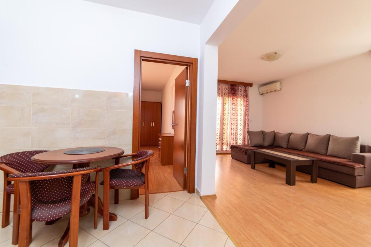 Apartmani Jovan Budva Buitenkant foto