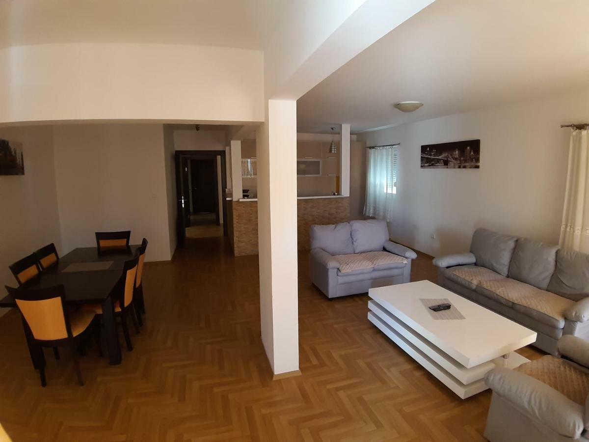 Apartmani Jovan Budva Buitenkant foto